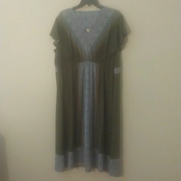 Summer dress Size 2X - Picture 5 of 9